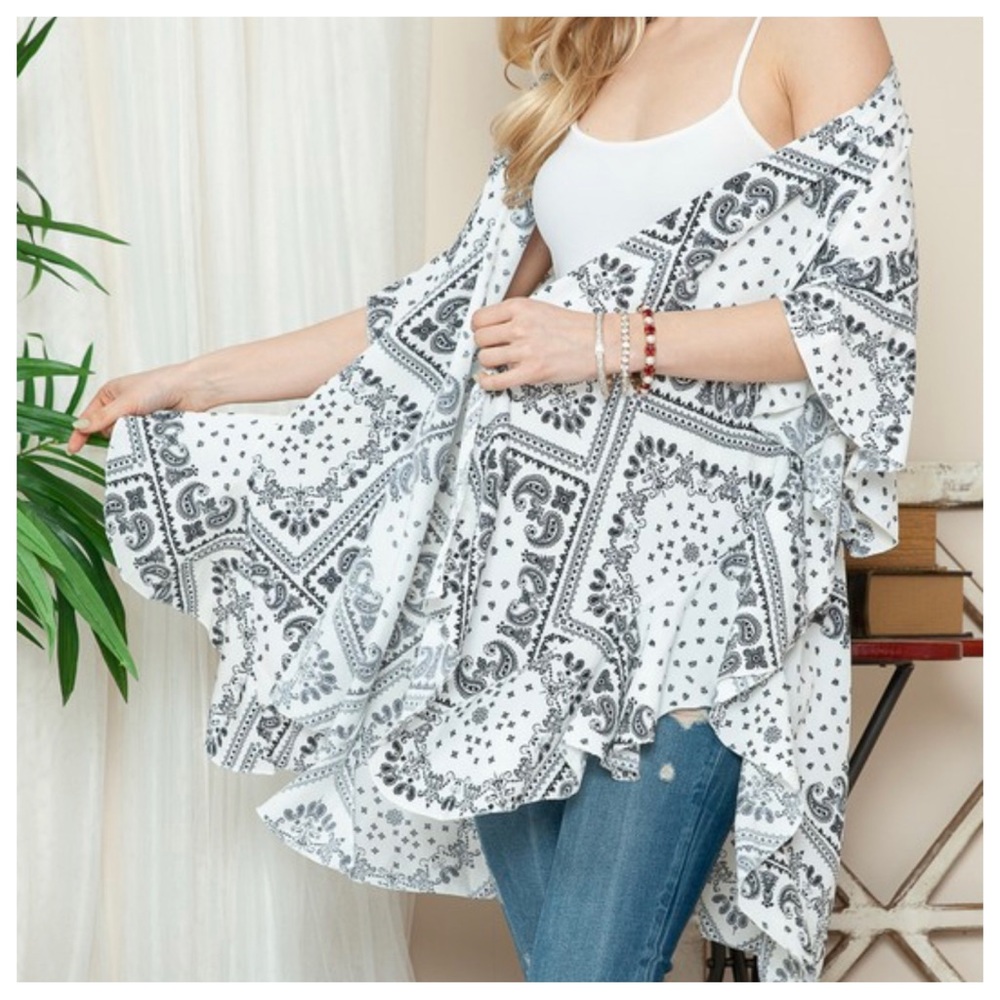 11 BOHO PAISLEY BANDANA PATCHWORK KIMONO